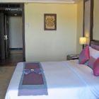 karon beach phuket room2